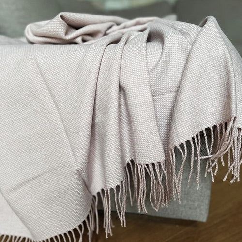 100% Wool Blanket – Naturally Warm, Timelessly Elegant - Harmonia Linens