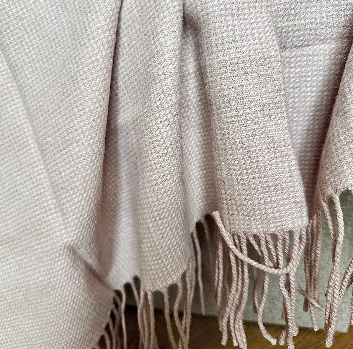 100% Wool Blanket – Naturally Warm, Timelessly Elegant - Harmonia Linens