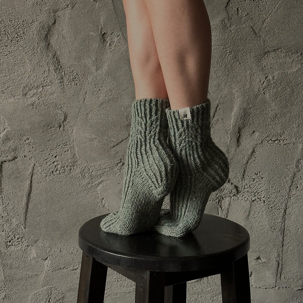 100% Wool Socks - Moss Green - Harmonia Linens