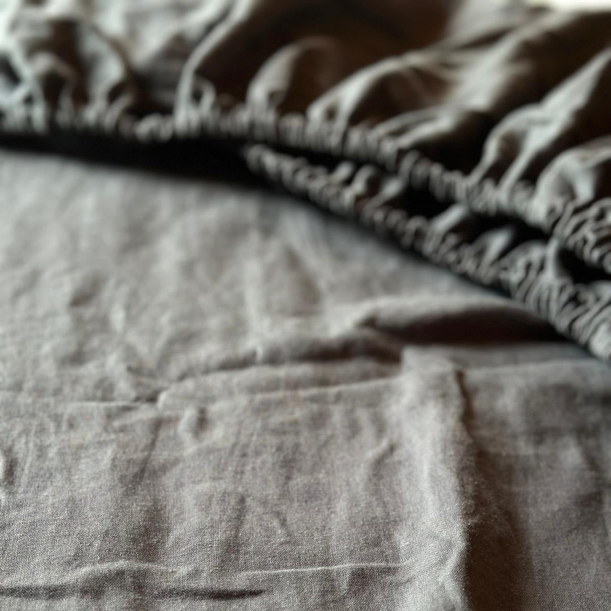 Natural Linen Fitted Sheet - dark gray