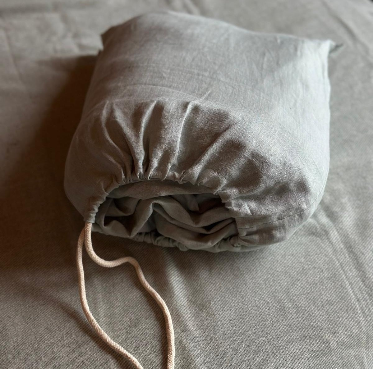 Natural Linen Fitted Sheet - light gray