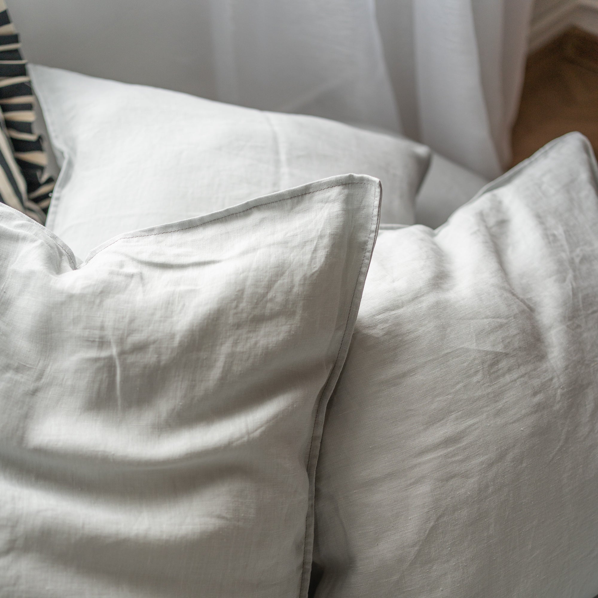 Natural linen bedding set - light gray