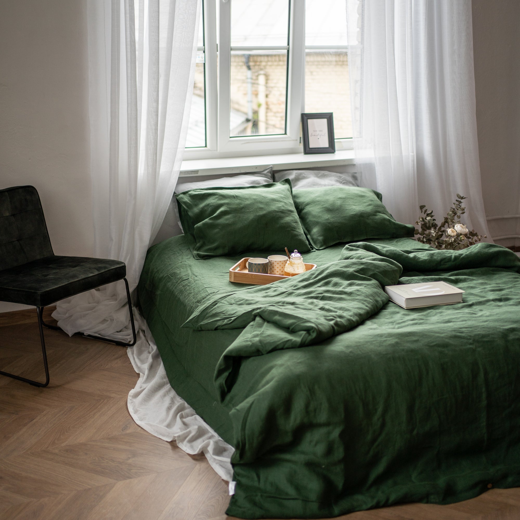 Natural linen bedding set - forest green