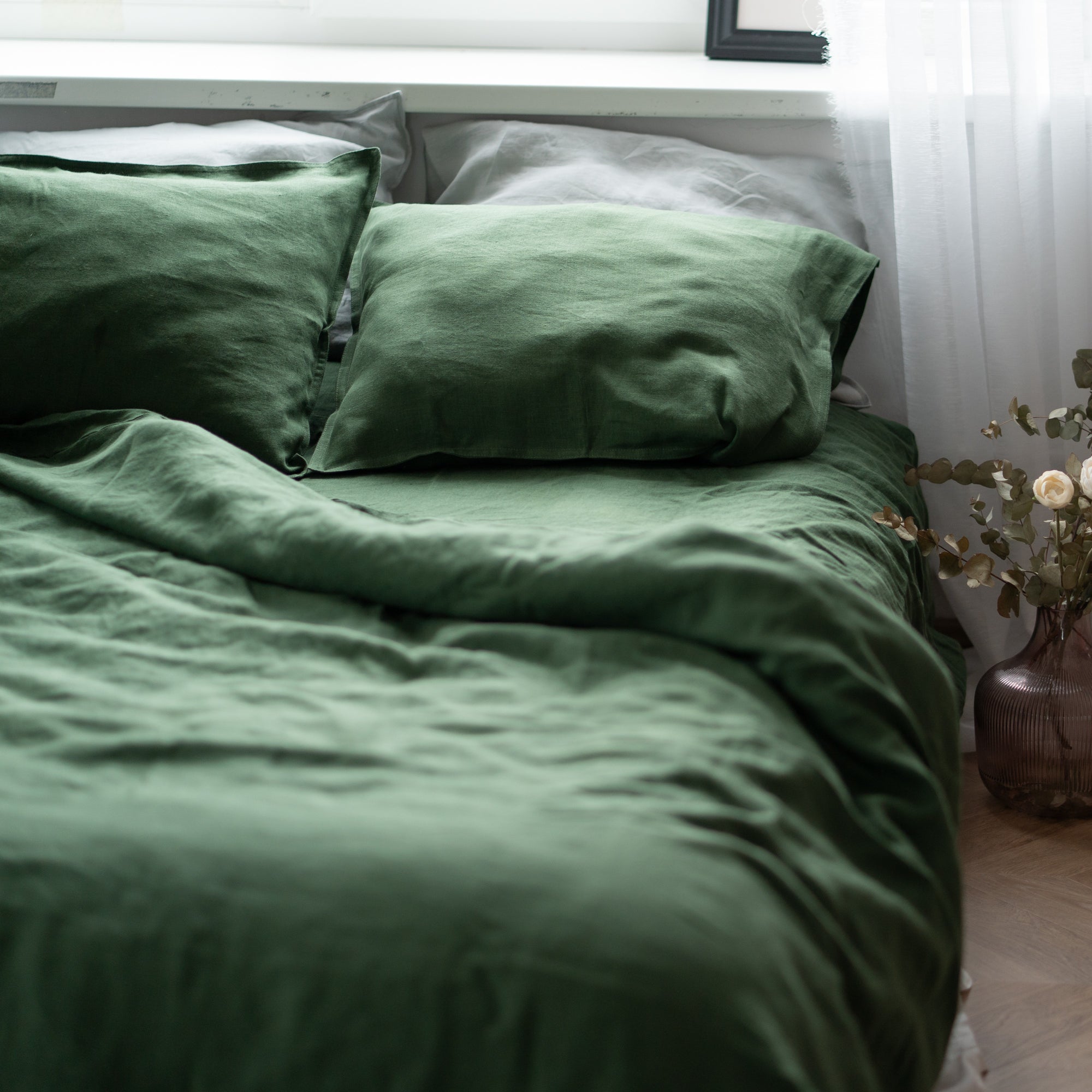 Natural linen bedding set - forest green