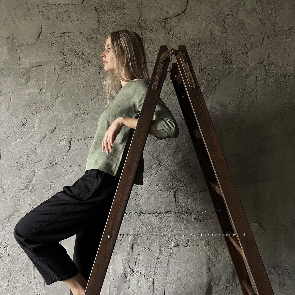 Long Sleeve Linen Shirt - Moss Green - Harmonia Linens