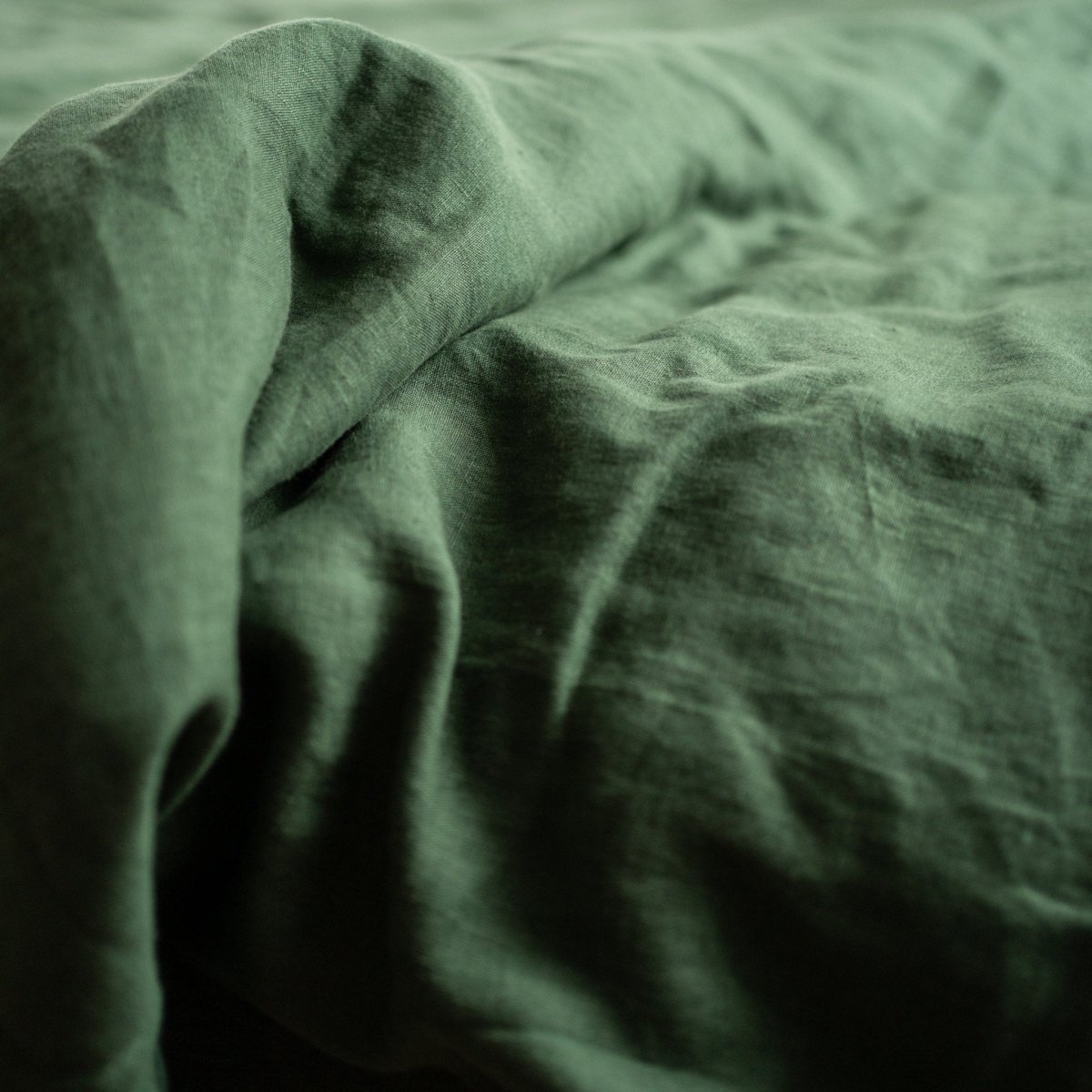Natural linen bedding set - forest green - Harmonia Linens