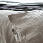 Natural linen bedding set - light gray - Harmonia Linens