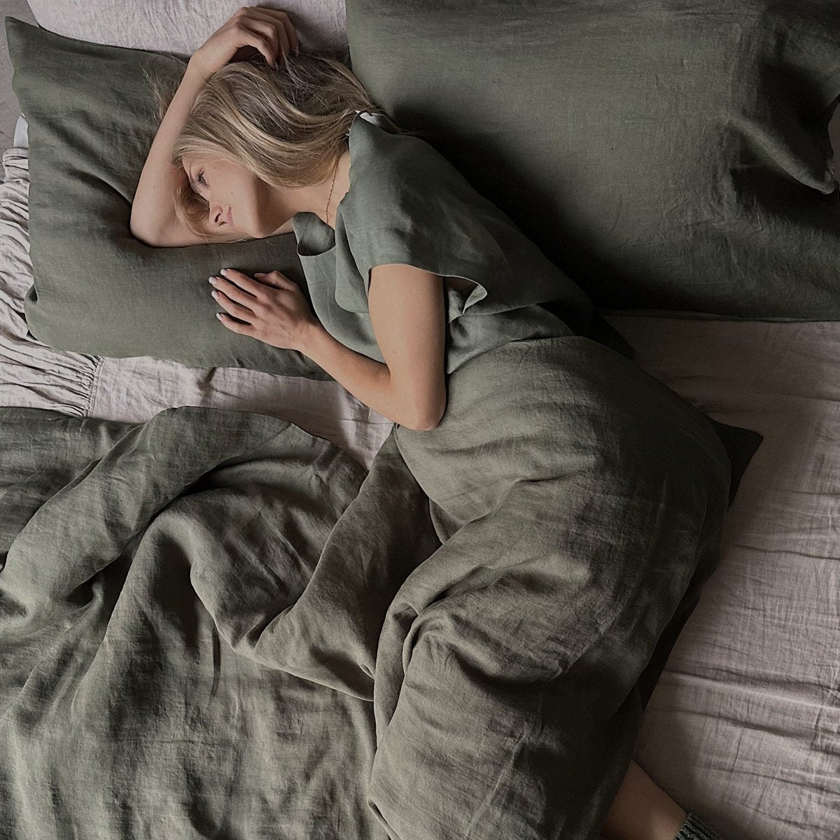 Natural linen duvet - Moss Green - Harmonia Linens