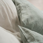 Natural linen bedding set - sage