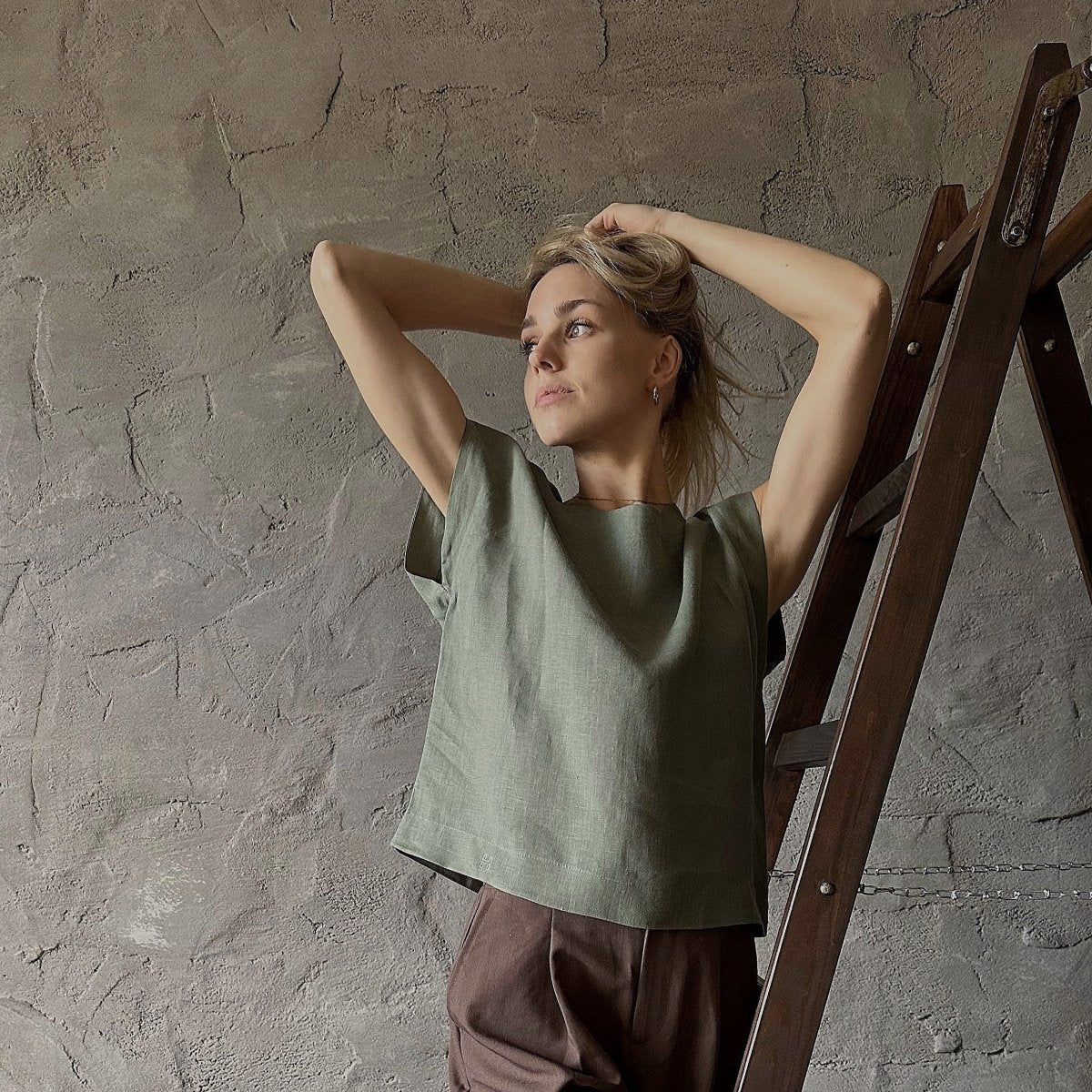 Short Sleeve Linen Shirt - Moss Green - Harmonia Linens