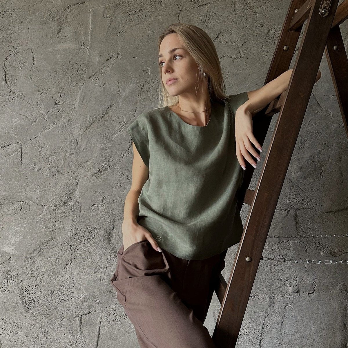 Short Sleeve Linen Shirt - Moss Green - Harmonia Linens