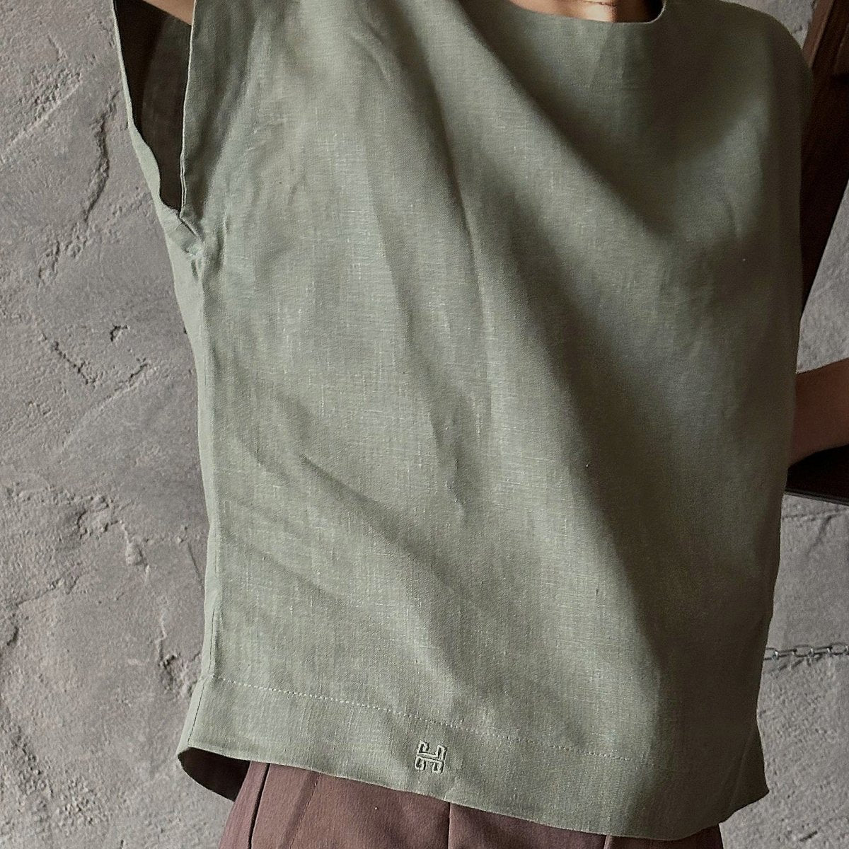 Short Sleeve Linen Shirt - Moss Green - Harmonia Linens