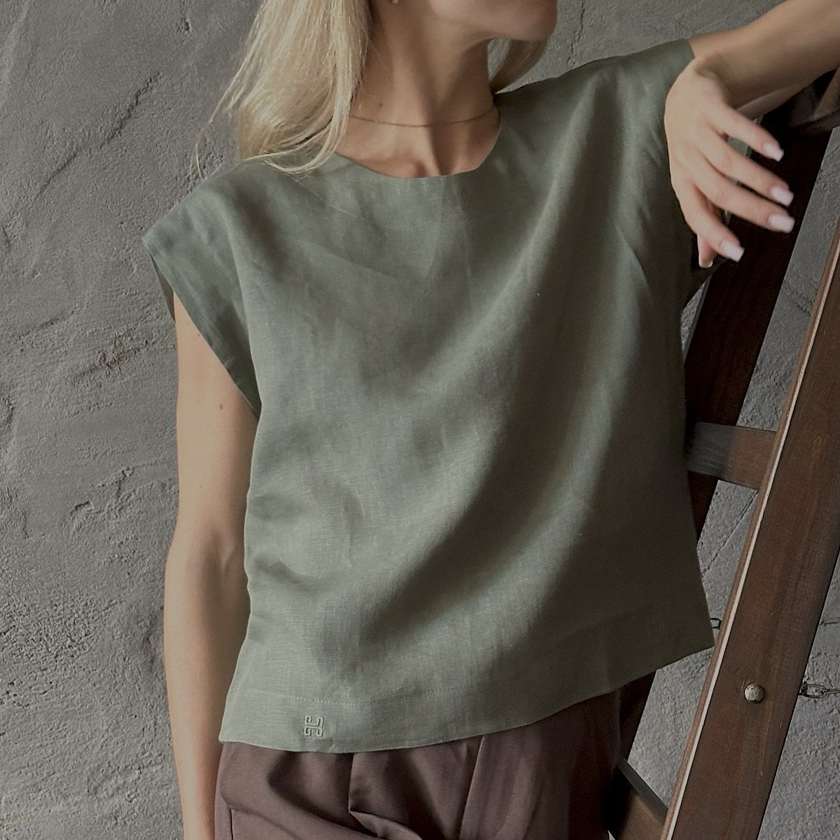 Short Sleeve Linen Shirt - Moss Green - Harmonia Linens