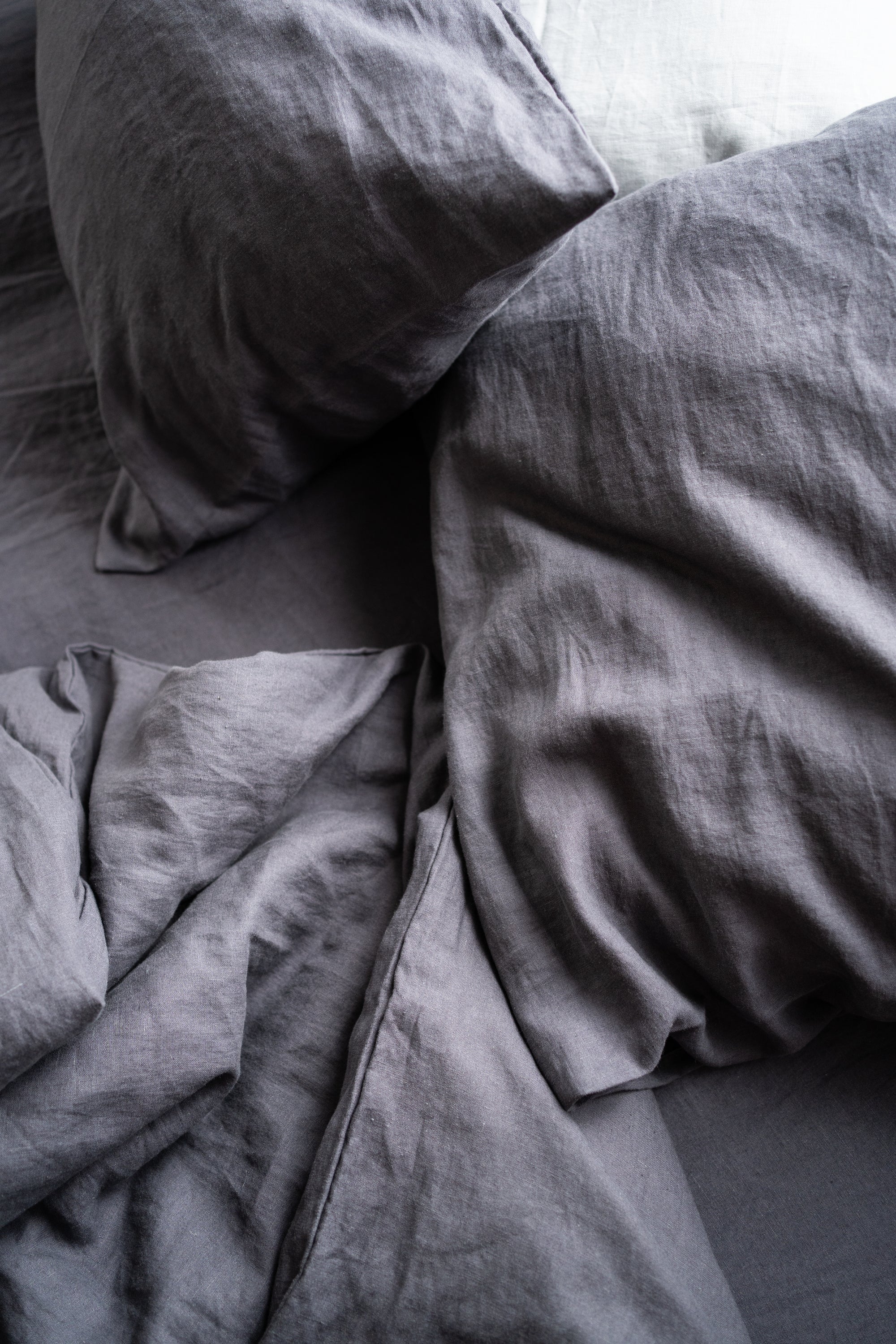 Natural Linen Fitted Sheet - dark gray