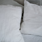 Natural linen bedding set - white